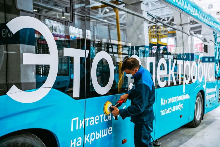 КАМАЗ открыл в Москве завод по производству электробусов: цена каждого — 60 млн рублей — Авторевю